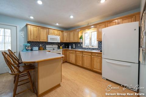 322 W Ellis Ave, Belding, MI 48809 photo 15