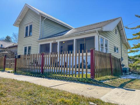 218 E Front St, Grand Ledge, MI 48837 photo 1