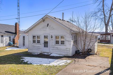 229 E Rose Rd, Coldwater, MI 49036 photo 2