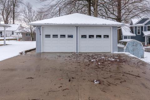 8770 E Long Lake Dr, Scotts, MI 49088 photo 8