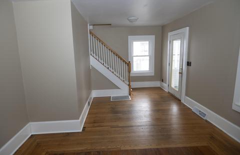 413 7th St, Jackson, MI 49201 photo 8