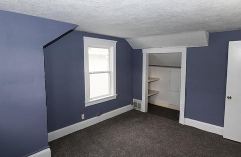 413 7th St, Jackson, MI 49201 photo 1