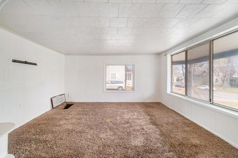 932 Chittock Ave, Jackson, MI 49203 photo 6