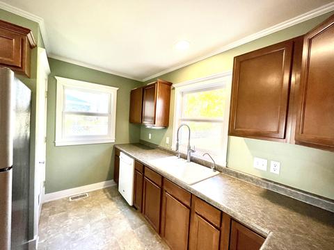 537 E State St, Cassopolis, MI 49031 photo 26