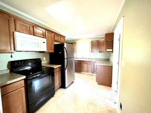 537 E State St, Cassopolis, MI 49031 photo 24