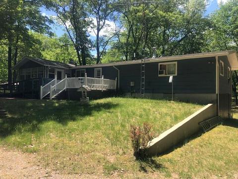 5253 Cherry Rd, Farwell, MI 48622 photo 4