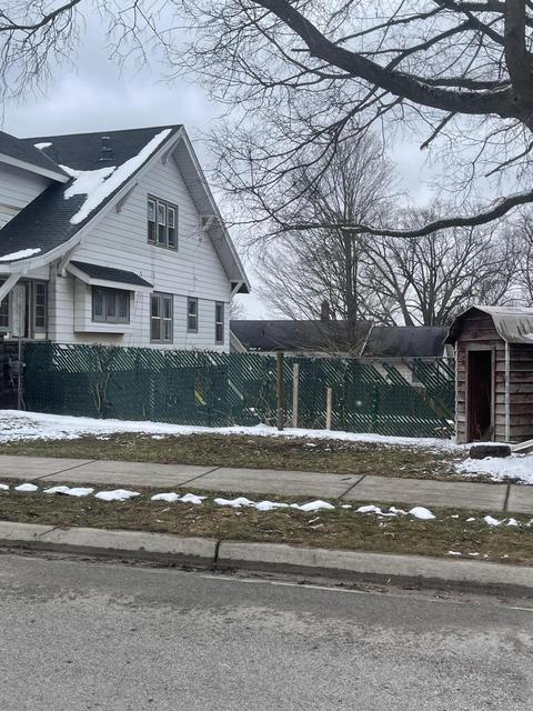 729 Hackett St, Ionia, MI 48846 photo 31