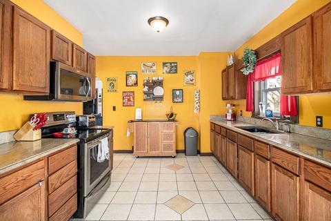 321 Griswold St, Jackson, MI 49203 photo 9