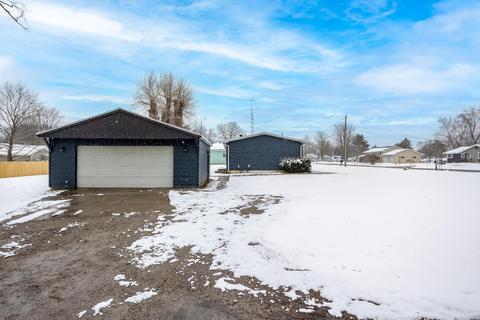 1414 Joseph St, Jackson, MI 49202 photo 2