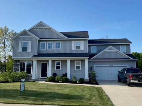 5559 Stanton Woods Dr, Hudsonville, MI 49426