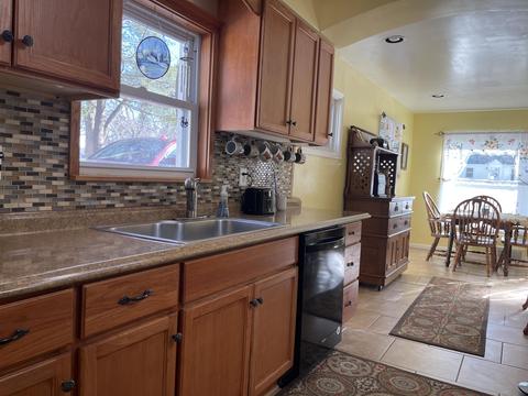 836 Springcrest Blvd, Jackson, MI 49203 photo 4