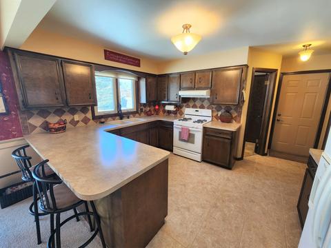 7533 Windgate Dr, Jenison, MI 49428 photo 5