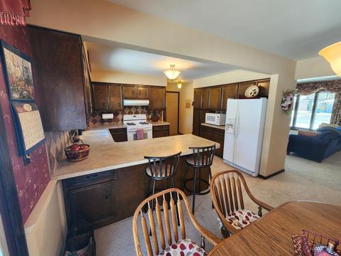 7533 Windgate Dr, Jenison, MI 49428 photo 6