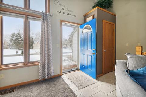 13144 Blackwood Dr, Dewitt, MI 48820 photo 3