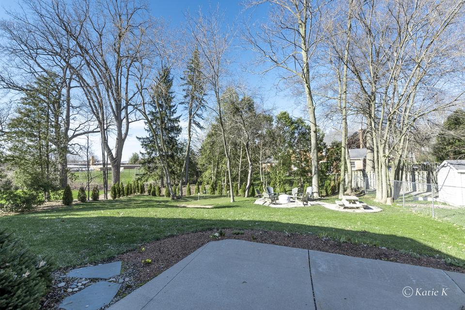  2505 Lake Dr SE, East Grand Rapids, MI 49506 photo 9