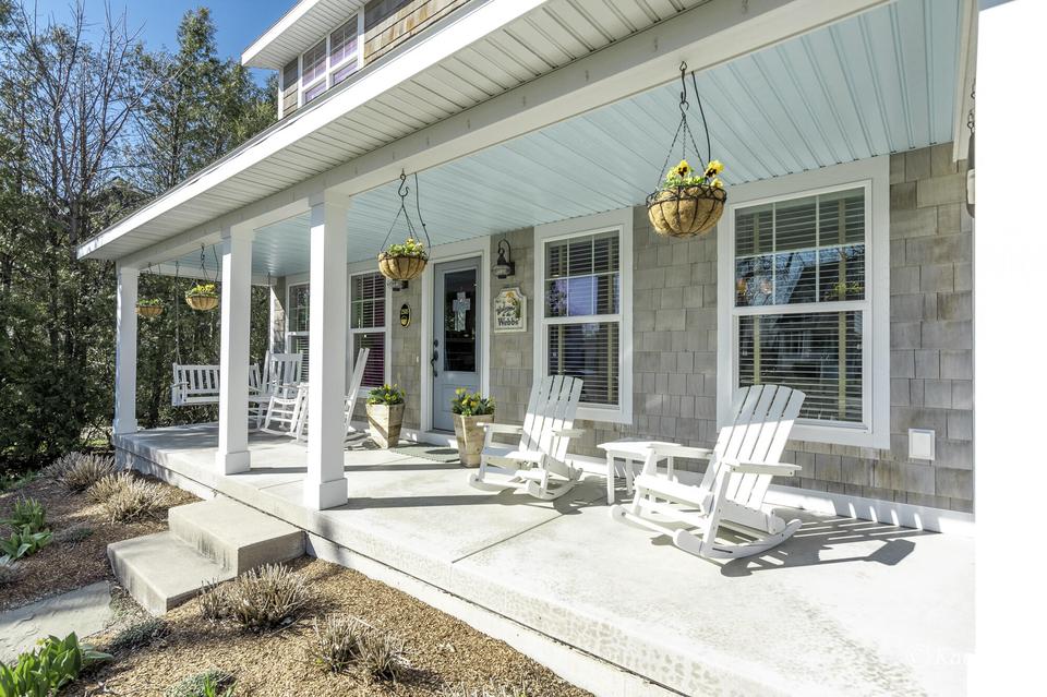  2505 Lake Dr SE, East Grand Rapids, MI 49506 photo 4