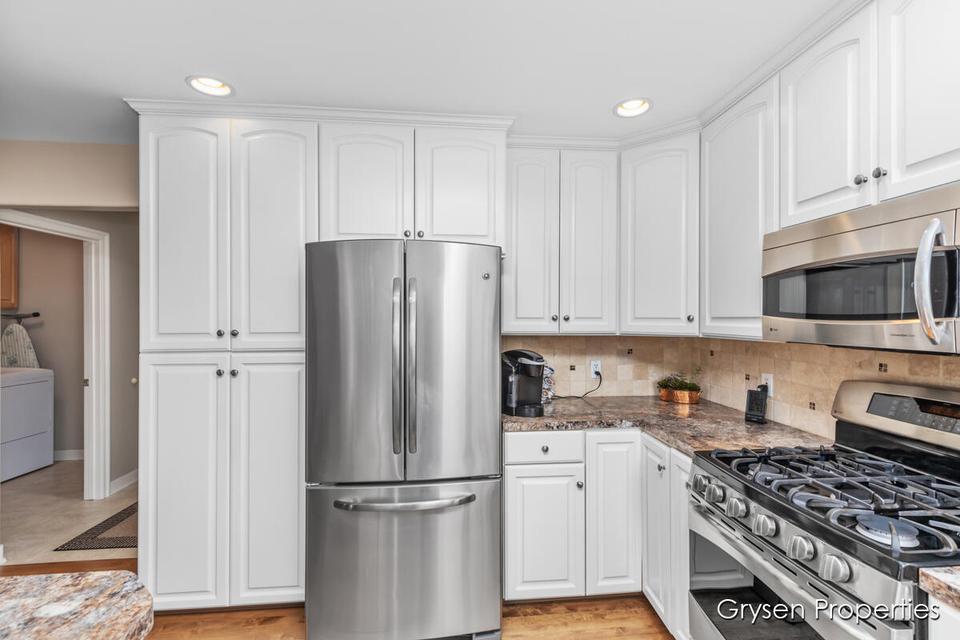 3466 Stonyridge Dr, Hudsonville, MI 49426 photo 9