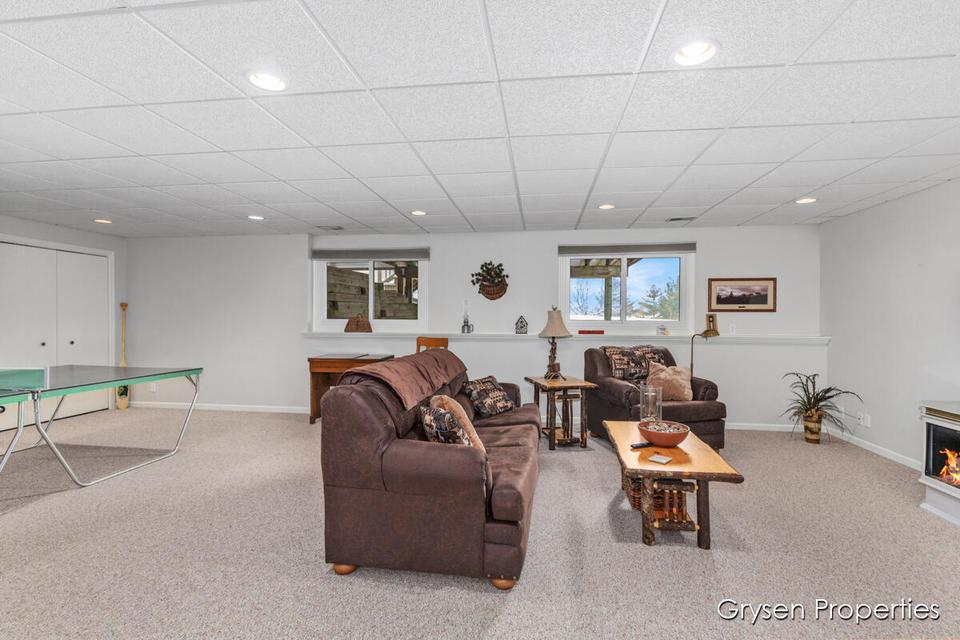  3466 Stonyridge Dr, Hudsonville, MI 49426 photo 24