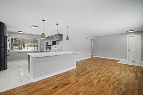 2741 Brookside Blvd, Jackson, MI 49203 photo 7