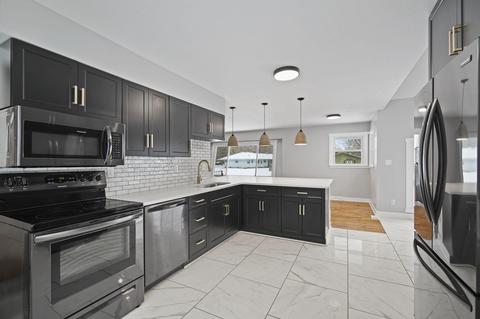 2741 Brookside Blvd, Jackson, MI 49203 photo 9