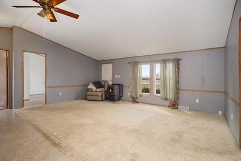 319 Riverview Dr, Plainwell, MI 49080 photo 3