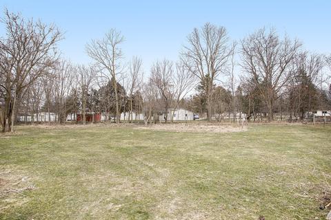 319 Riverview Dr, Plainwell, MI 49080 photo 16