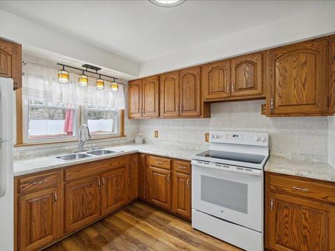 516 Heyser St, Jackson, MI 49203 photo 14