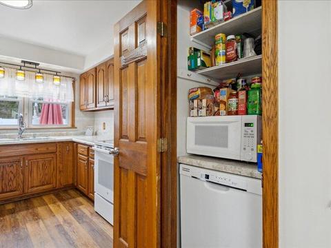 516 Heyser St, Jackson, MI 49203 photo 17