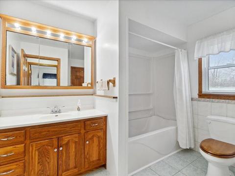 516 Heyser St, Jackson, MI 49203 photo 21