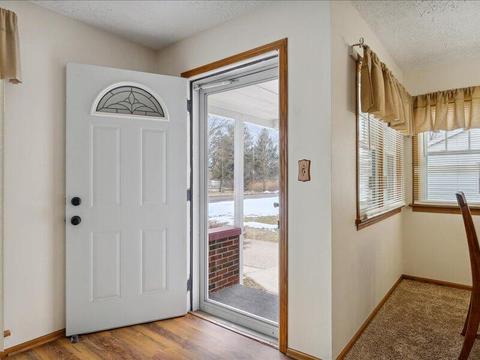 516 Heyser St, Jackson, MI 49203 photo 6
