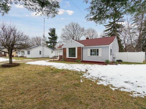 516 Heyser St, Jackson, MI 49203 photo 4