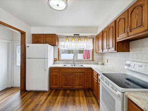 516 Heyser St, Jackson, MI 49203 photo 15
