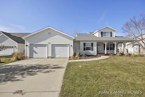 383 Split Rail Rdg, Williamston, MI 48895 photo 1