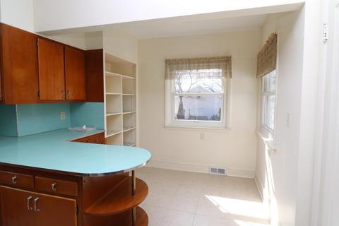 711 Gettysburg Ave, Jackson, MI 49203 photo 12