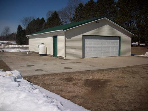 15537 Benzing Rd, Hersey, MI 49639 photo 1