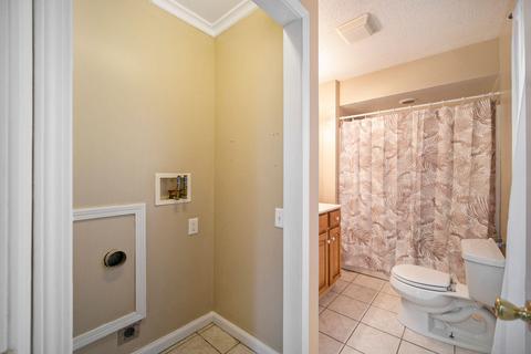 1004 E Butler St, Adrian, MI 49221 photo 13
