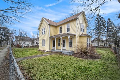 1004 E Butler St, Adrian, MI 49221 photo 1