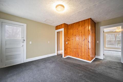 1004 E Butler St, Adrian, MI 49221 photo 15