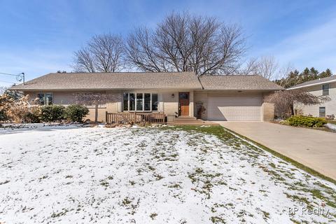 11359 Valley View Ave, Allendale, MI 49401