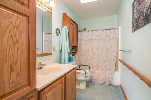 417 Nottingham Dr, Brooklyn, MI 49230 photo 18
