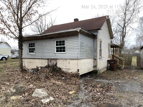 210 Sherman St, Galien, MI 49113