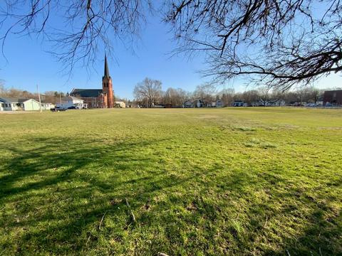 Clay Street, Niles, MI 49120