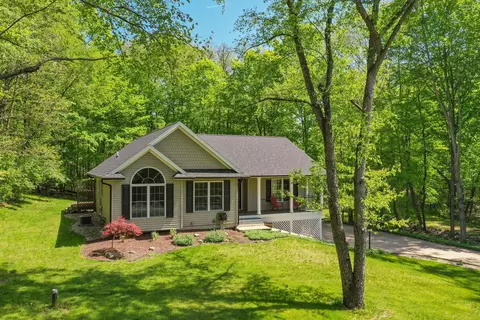 10380 Corey Bluff Rd, Three Rivers, MI 49093