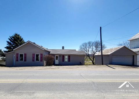 309 W Main St, Westphalia, MI 48894