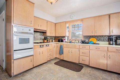 2139 Eastern Ave SE, Grand Rapids, MI 49507 photo 4