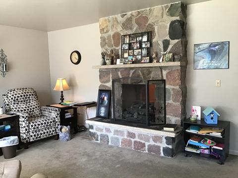677 2nd St, Plainwell, MI 49080 photo 2