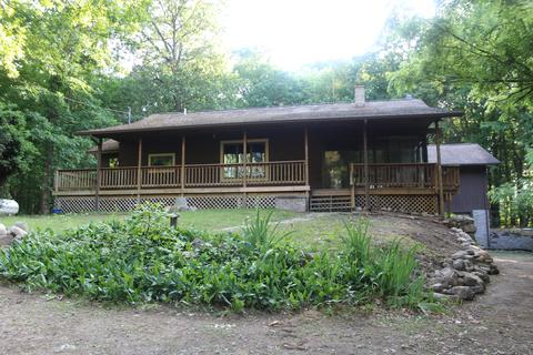 7885 Marsh Rd, Plainwell, MI 49080 photo 2