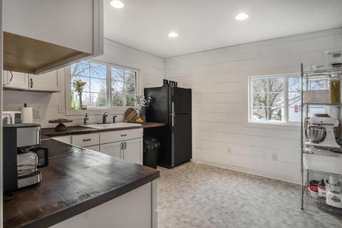 6754 Durham Rd, Whitehall, MI 49461 photo 11