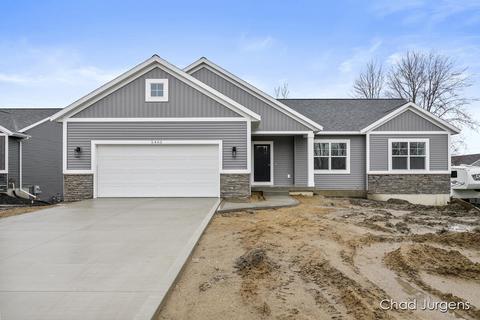 5465 Sunshine St, Allendale, MI 49401