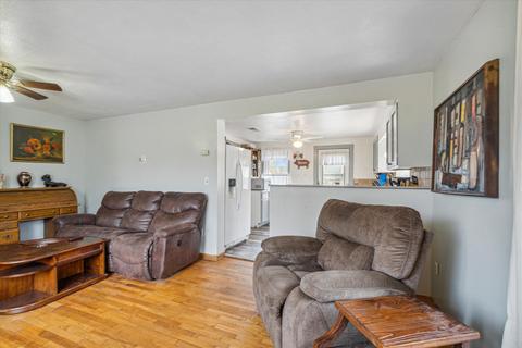 210 Cardinal Crst, Jackson, MI 49202 photo 9